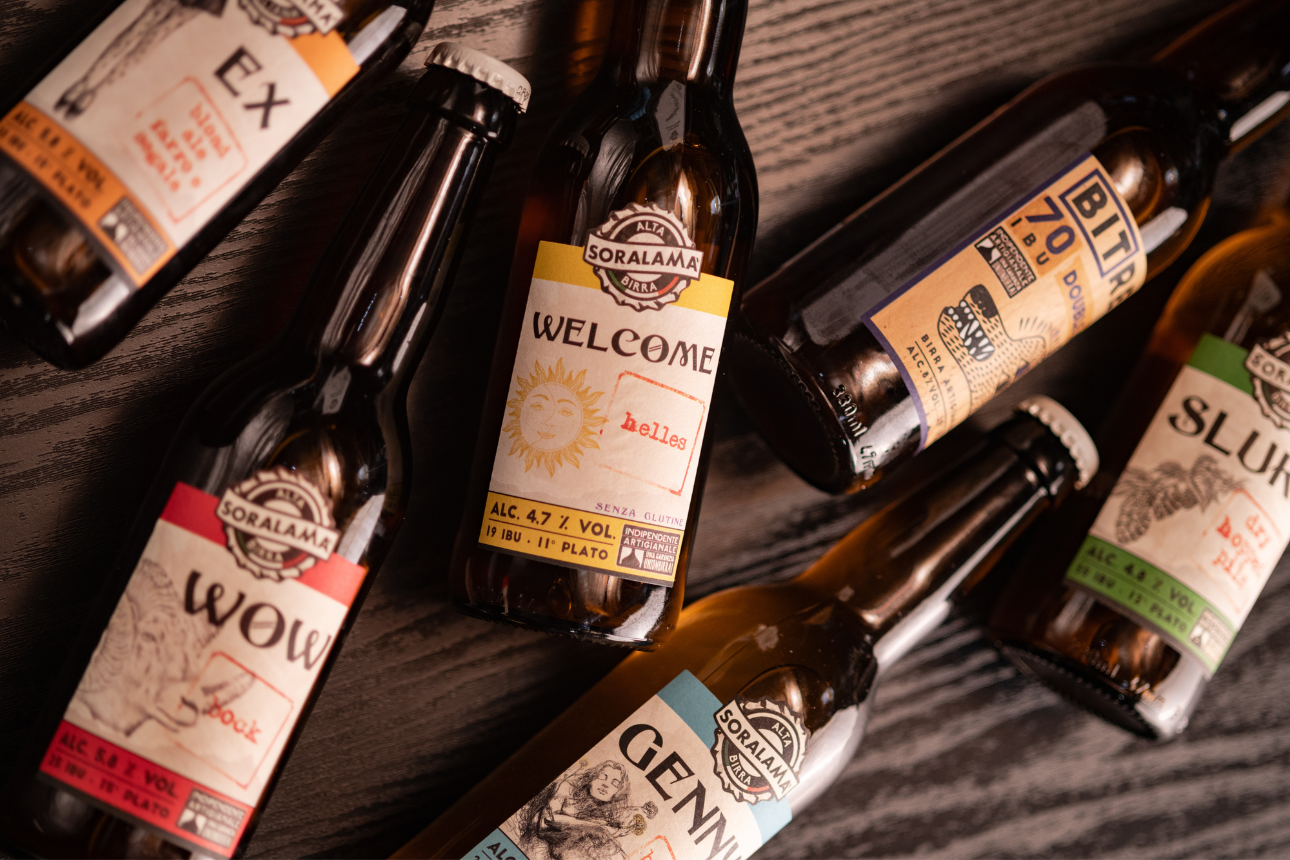 soralamà birre artigianali distese su un tavolo